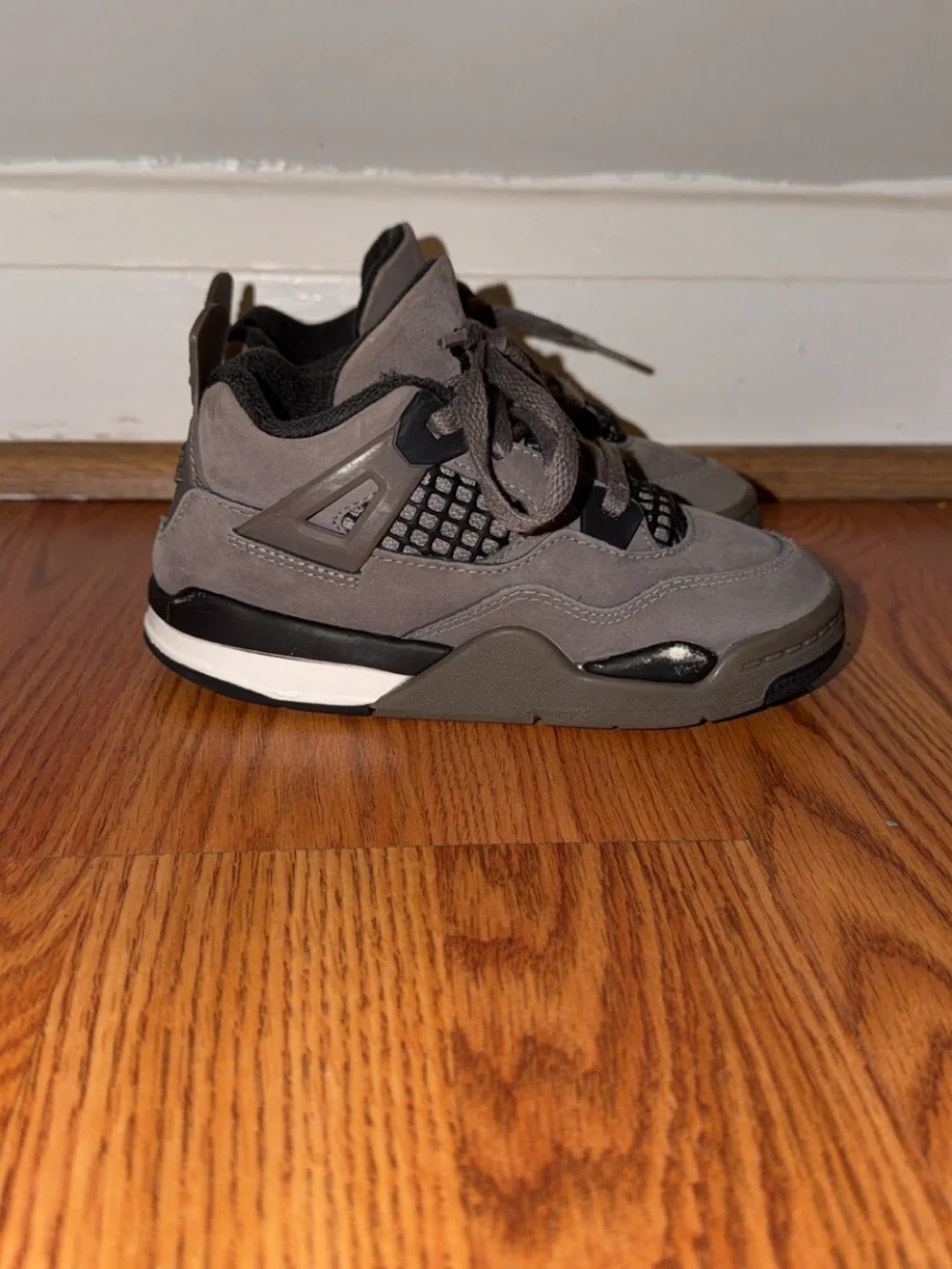 Kids Grey Jordan 4 Retro